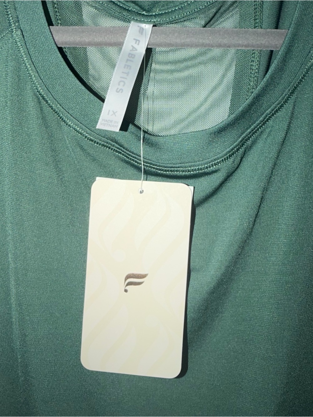 NWT Fabletics Monet V-Back Tie Tank Sycamore Size 1X - Picture 7 of 8